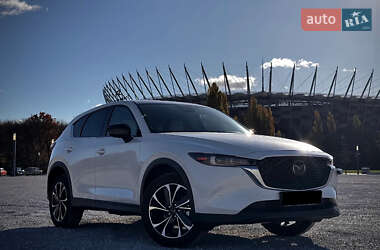Внедорожник / Кроссовер Mazda CX-5 2022 в 