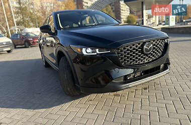 Позашляховик / Кросовер Mazda CX-5 2022 в 
