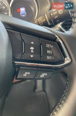 Позашляховик / Кросовер Mazda CX-5 2020 в 