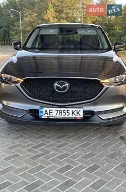 Позашляховик / Кросовер Mazda CX-5 2020 в 