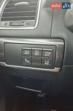 Позашляховик / Кросовер Mazda CX-5 2015 в 