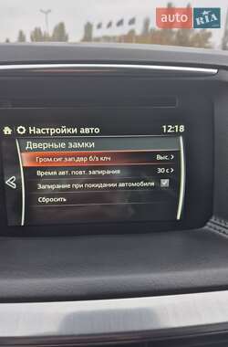 Позашляховик / Кросовер Mazda CX-5 2015 в 