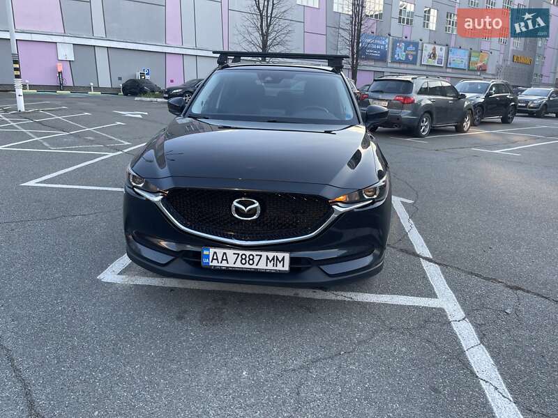 Внедорожник / Кроссовер Mazda CX-5 2017 в Киеве