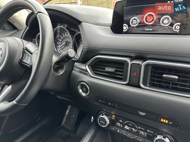 Позашляховик / Кросовер Mazda CX-5 2017 в Лубнах