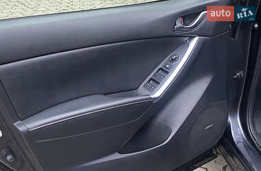 Позашляховик / Кросовер Mazda CX-5 2014 в 