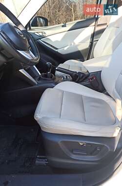 Внедорожник / Кроссовер Mazda CX-5 2013 в 