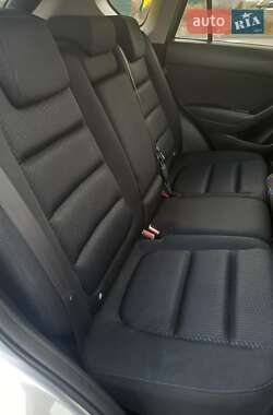 Позашляховик / Кросовер Mazda CX-5 2013 в 