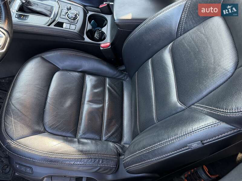 Внедорожник / Кроссовер Mazda CX-5 2018 в Киеве