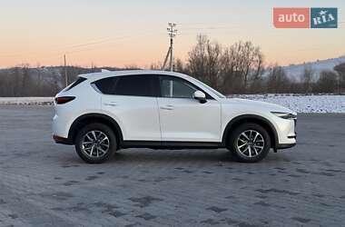 Позашляховик / Кросовер Mazda CX-5 2017 в Чернівцях