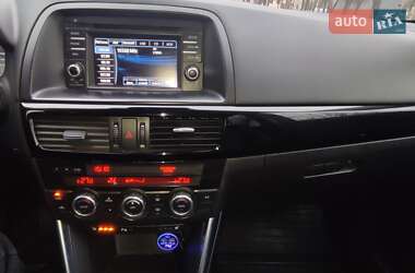 Позашляховик / Кросовер Mazda CX-5 2013 в 