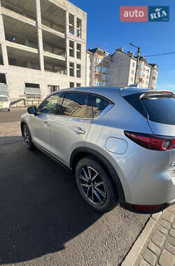 Внедорожник / Кроссовер Mazda CX-5 2017 в Сколе