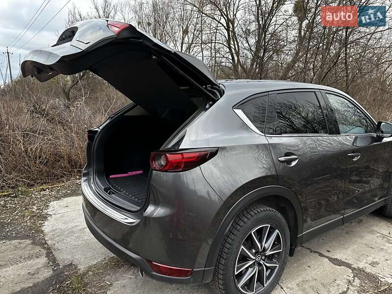 Внедорожник / Кроссовер Mazda CX-5 2017 в Киеве