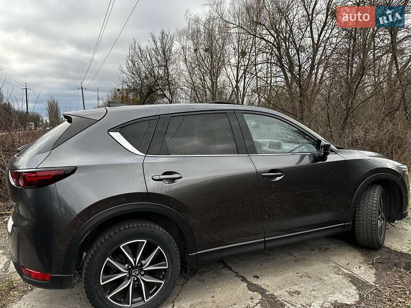 Внедорожник / Кроссовер Mazda CX-5 2017 в Киеве