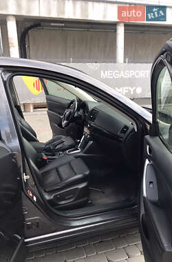Позашляховик / Кросовер Mazda CX-5 2014 в 
