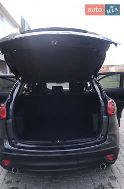 Позашляховик / Кросовер Mazda CX-5 2014 в 