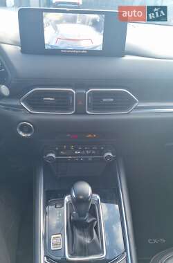 Внедорожник / Кроссовер Mazda CX-5 2023 в 