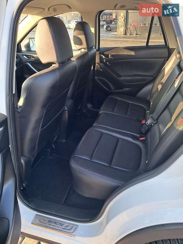 Позашляховик / Кросовер Mazda CX-5 2014 в Львові