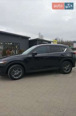 Внедорожник / Кроссовер Mazda CX-5 2017 в Львове