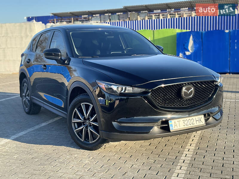 Внедорожник / Кроссовер Mazda CX-5 2017 в 