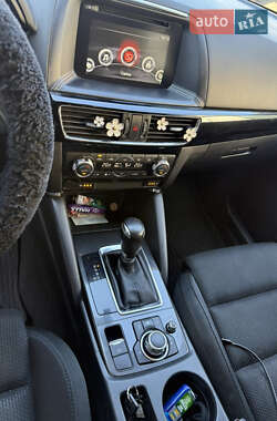 Внедорожник / Кроссовер Mazda CX-5 2015 в 