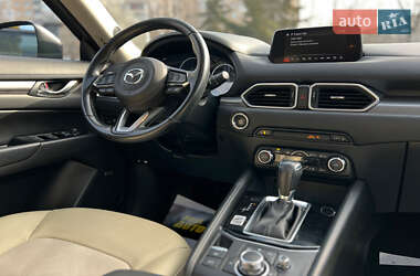 Внедорожник / Кроссовер Mazda CX-5 2018 в 