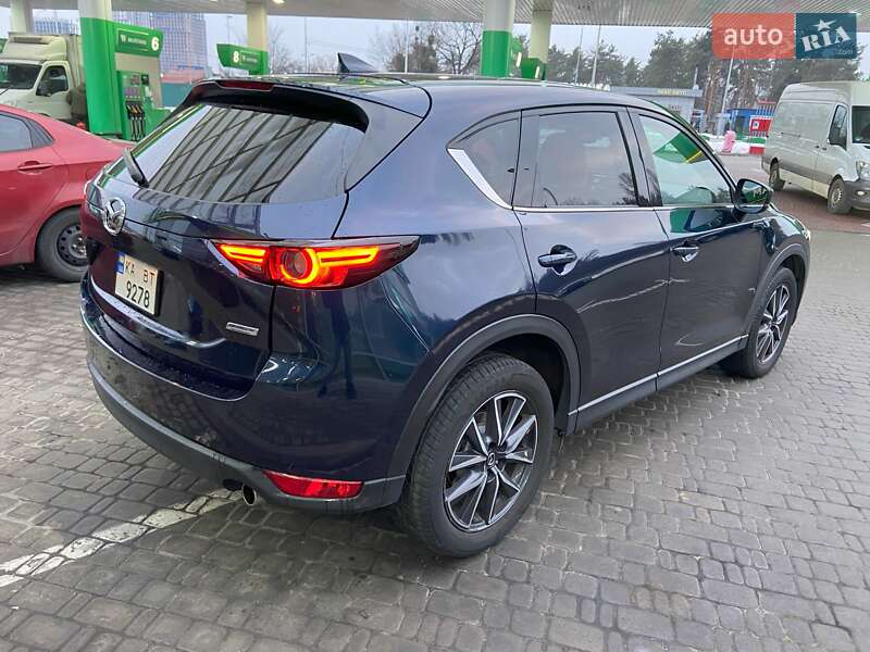 Внедорожник / Кроссовер Mazda CX-5 2017 в Киеве
