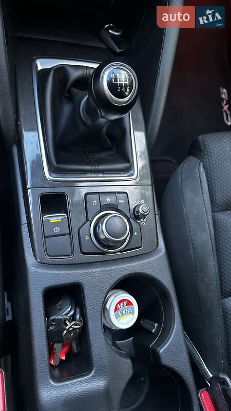 Внедорожник / Кроссовер Mazda CX-5 2015 в Залещиках