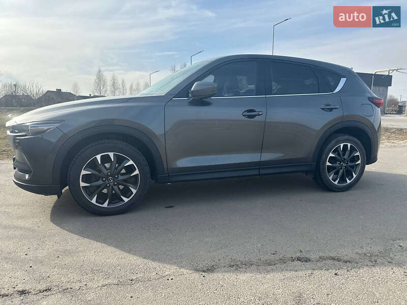 Внедорожник / Кроссовер Mazda CX-5 2017 в Костополе