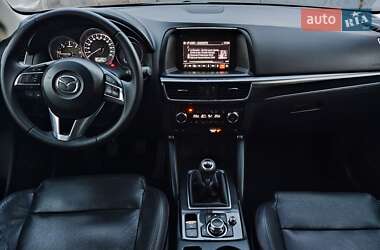 Внедорожник / Кроссовер Mazda CX-5 2016 в 