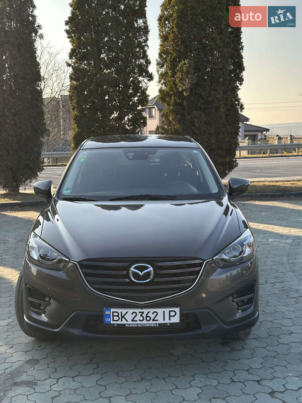 Внедорожник / Кроссовер Mazda CX-5 2016 в Дубно