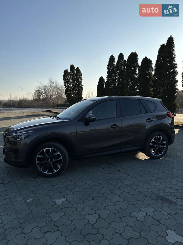 Внедорожник / Кроссовер Mazda CX-5 2016 в Дубно