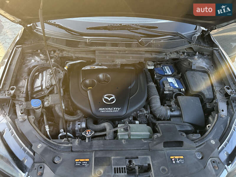 Внедорожник / Кроссовер Mazda CX-5 2016 в Дубно