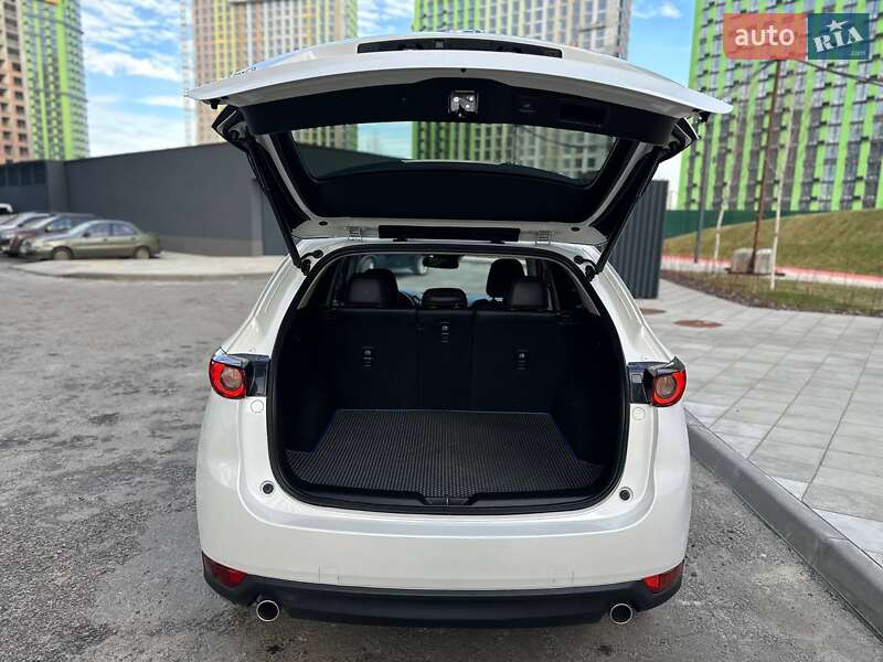 Внедорожник / Кроссовер Mazda CX-5 2020 в Киеве
