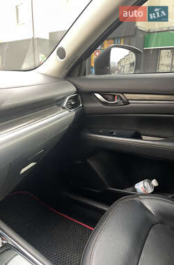 Внедорожник / Кроссовер Mazda CX-5 2018 в 
