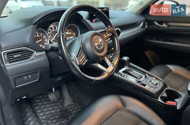 Позашляховик / Кросовер Mazda CX-5 2018 в 