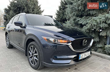 Позашляховик / Кросовер Mazda CX-5 2018 в 