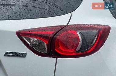 Внедорожник / Кроссовер Mazda CX-5 2015 в 
