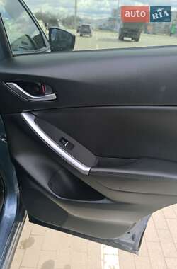 Позашляховик / Кросовер Mazda CX-5 2015 в 