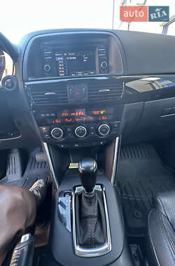 Внедорожник / Кроссовер Mazda CX-5 2014 в 