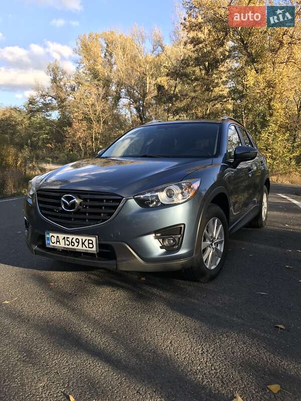 Внедорожник / Кроссовер Mazda CX-5 2016 в Ватутино