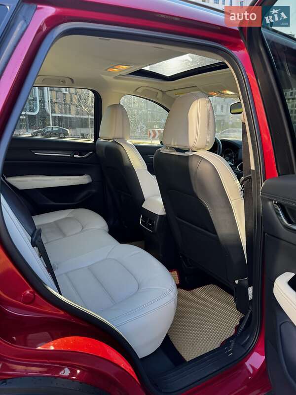 Внедорожник / Кроссовер Mazda CX-5 2018 в Киеве