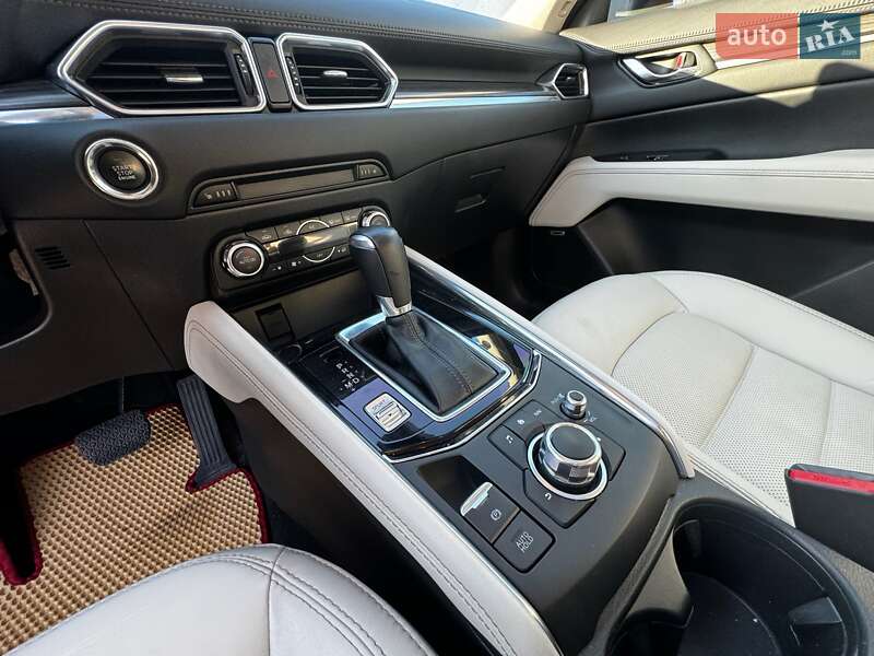 Внедорожник / Кроссовер Mazda CX-5 2018 в Киеве