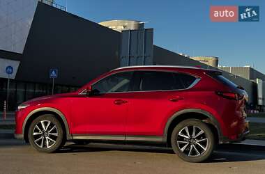 Внедорожник / Кроссовер Mazda CX-5 2018 в 