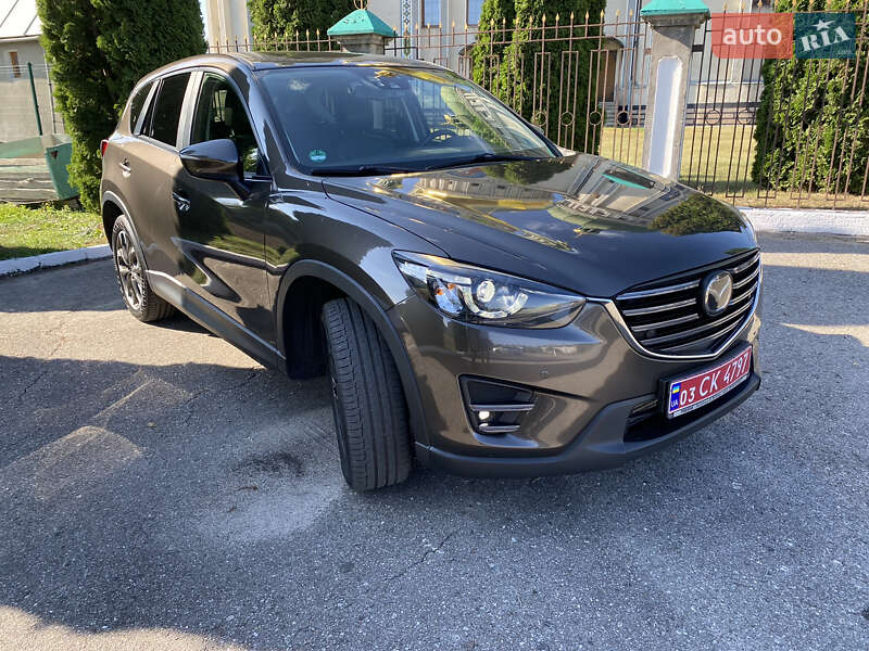 Внедорожник / Кроссовер Mazda CX-5 2016 в Дубно