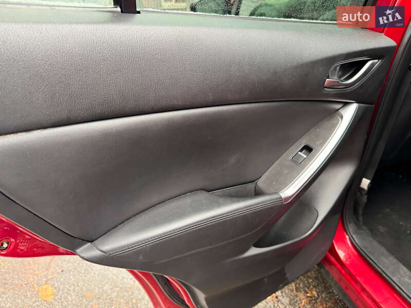 Позашляховик / Кросовер Mazda CX-5 2015 в Києві