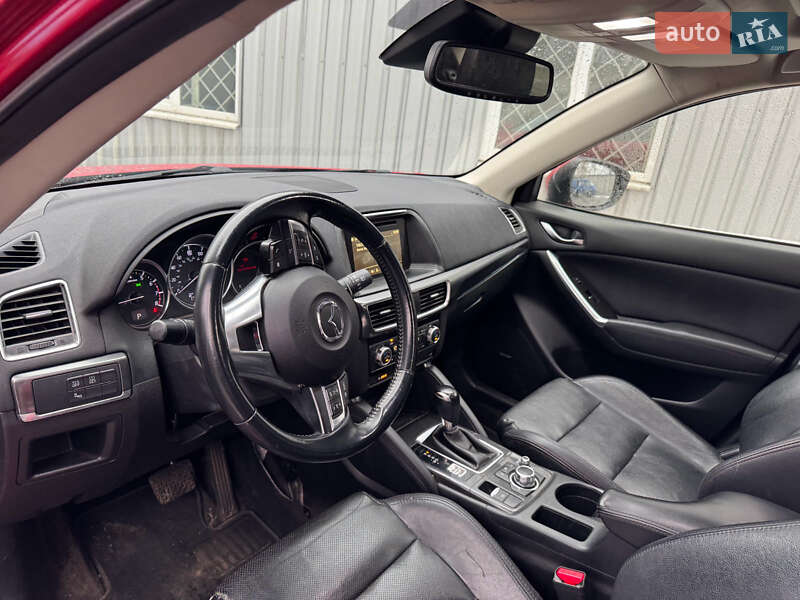 Позашляховик / Кросовер Mazda CX-5 2015 в Києві