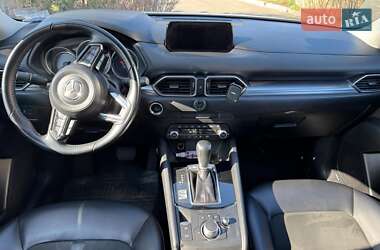 Позашляховик / Кросовер Mazda CX-5 2020 в 