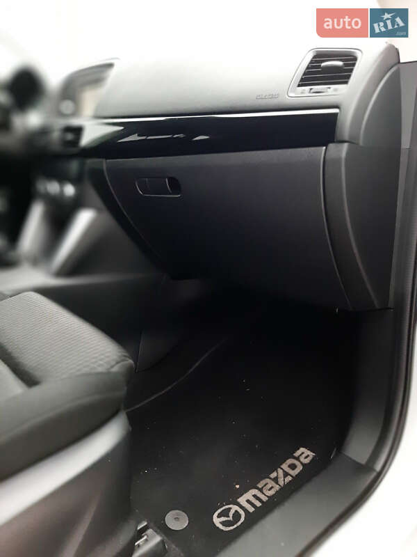 Внедорожник / Кроссовер Mazda CX-5 2013 в Солотвине