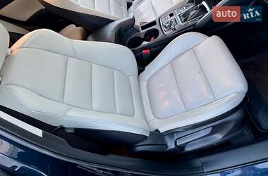 Внедорожник / Кроссовер Mazda CX-5 2015 в 