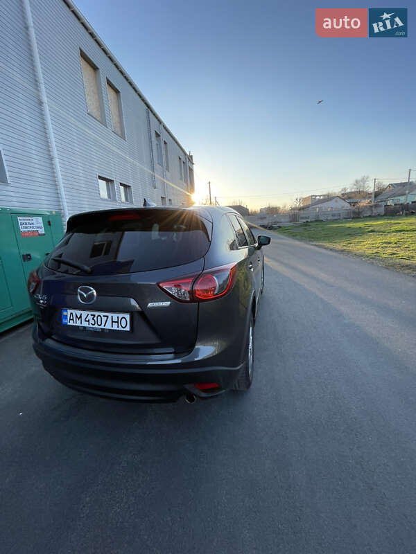 Позашляховик / Кросовер Mazda CX-5 2016 в Малині
